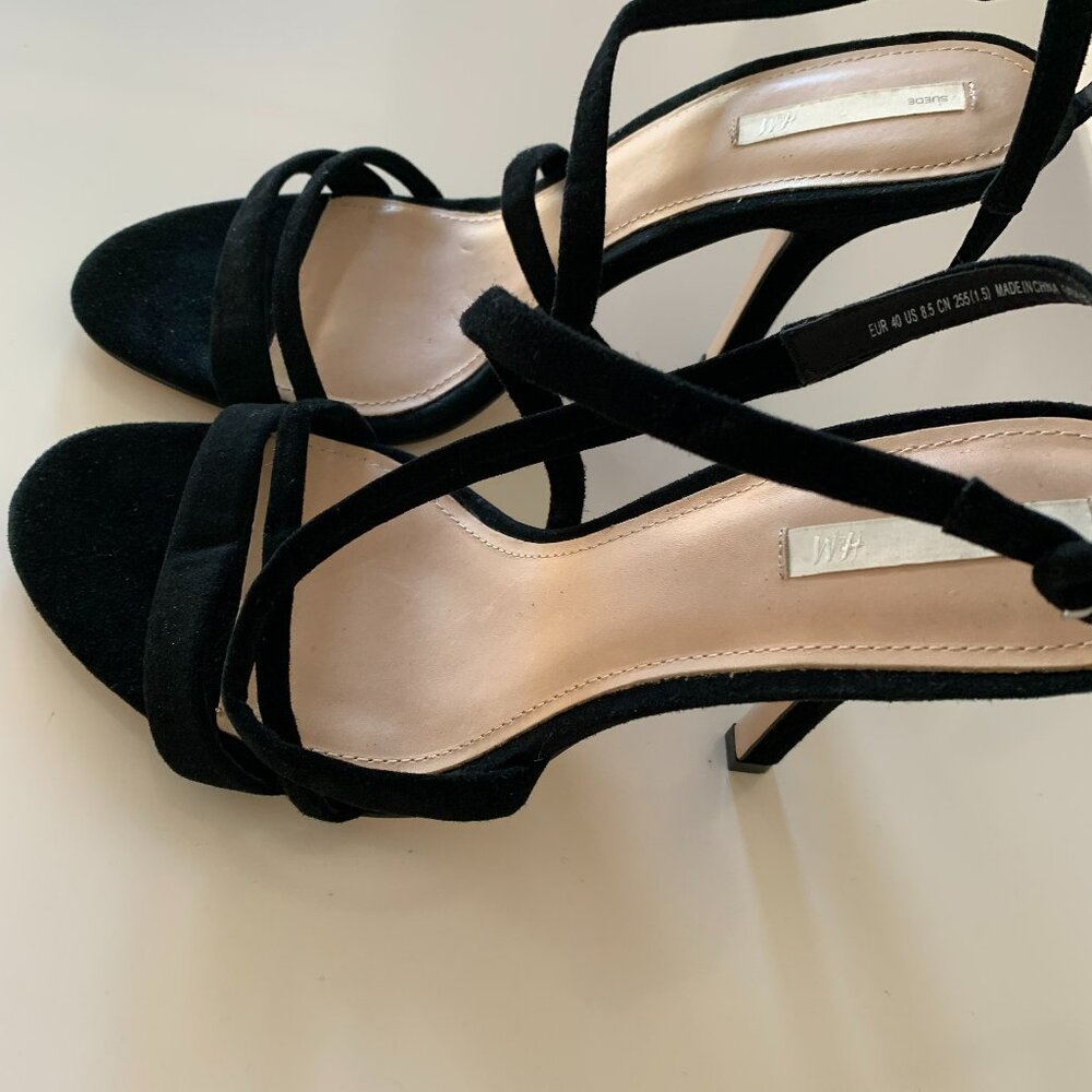 SUEDE LEATHER SANDALS - OPEN STRAPPY IN SIZE 39 - BRAND NEW